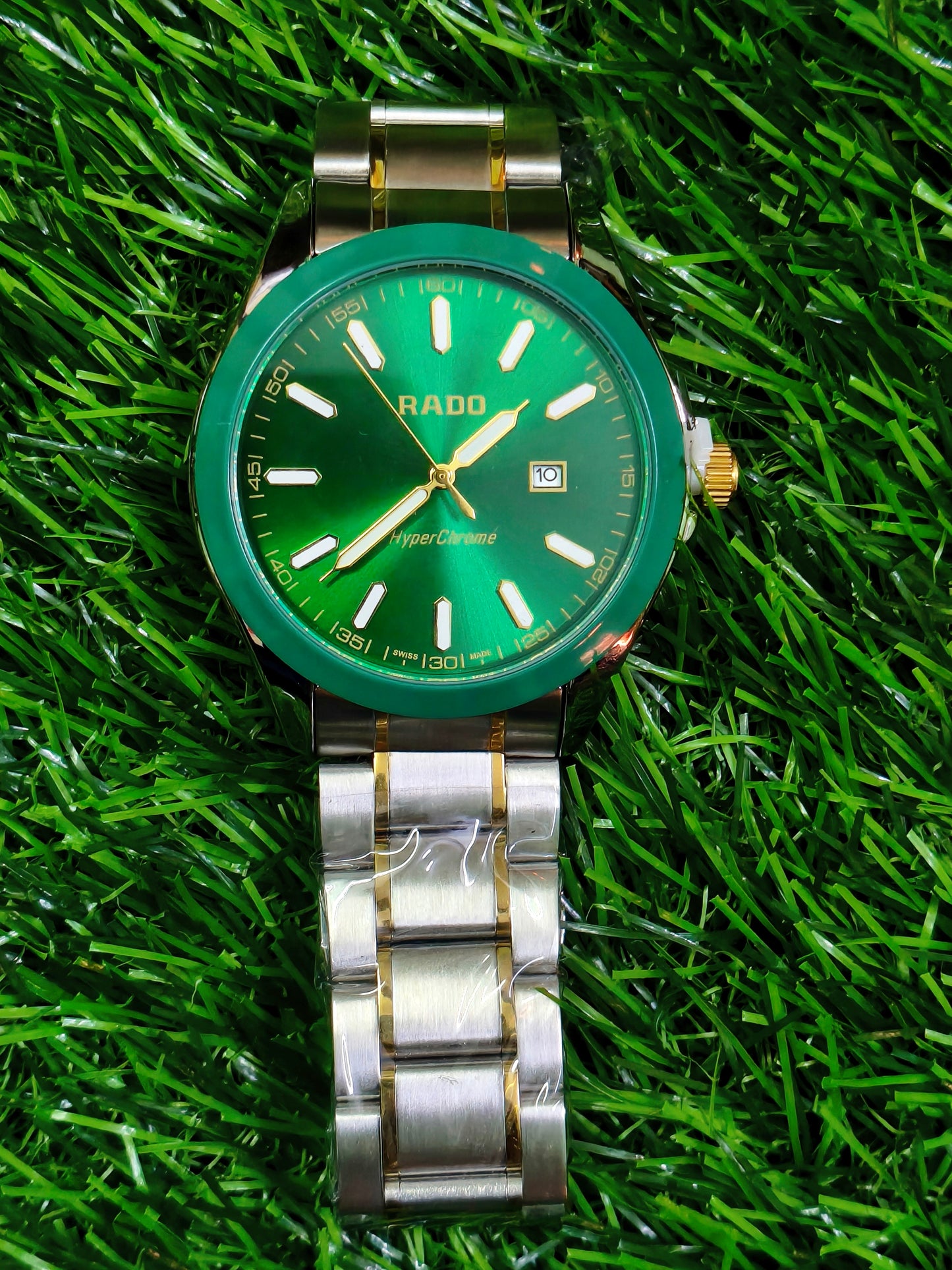 Rado HyperChrome – Emerald Green Dial & Ceramic Bezel