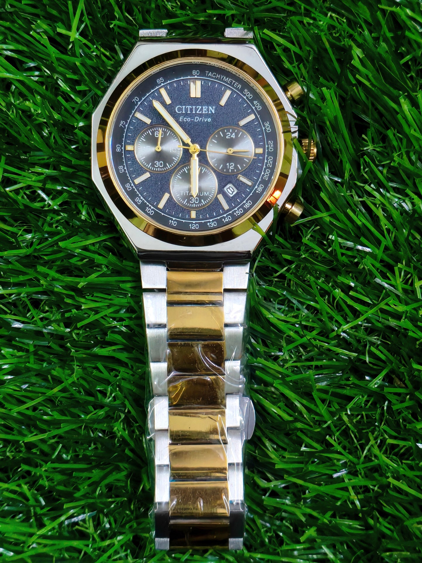 Citizen Eco-Drive Titanium Chronograph – Navy Blue & Gold